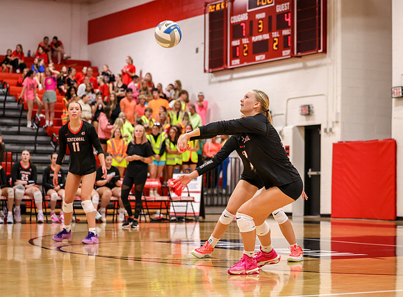 Centennial vs Duluth East Varsity Volleyball 210