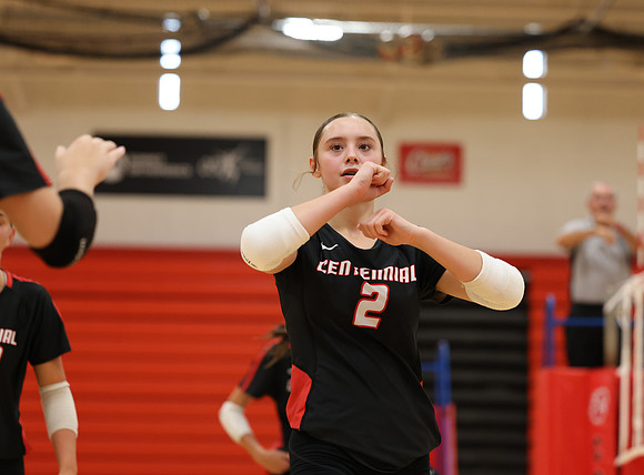 Centennial vs Cambridge-Isanti Girls JV Volleyball 18