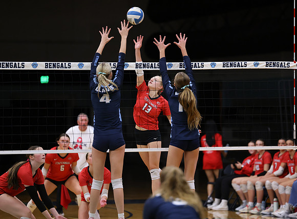 Centennial vs Blaine Girls Varsity Volleyball 166