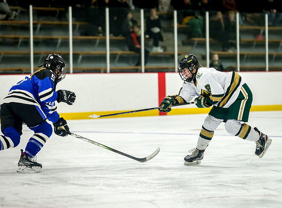 Chisago vs Rogers Varsity Hockey 164