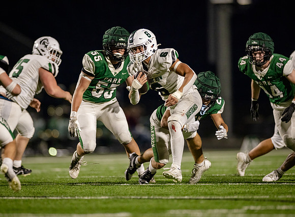 Mounds View vs Park Football 228