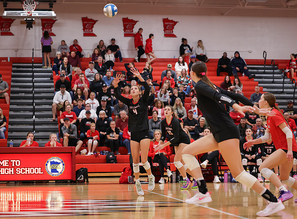 Centennial vs Hopkins Girls Varsity Volleyball 40