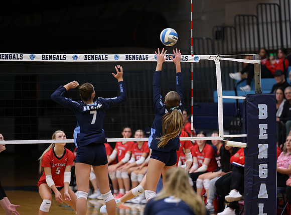 Centennial vs Blaine Girls Varsity Volleyball 147