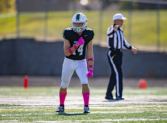 Mounds View vs STMA Varsity Football 120