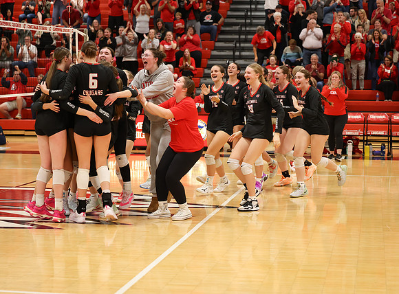 Centennial vs Blaine Girls Varsity Volleyball 338