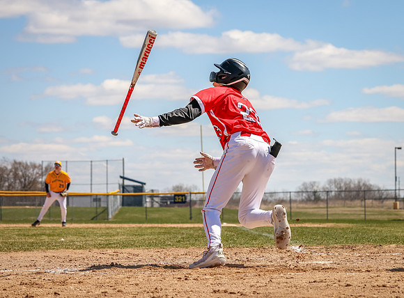 Centennial vs Mahtomedi JV Baseball_1457