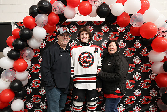 Centennial vs St Cloud Hockey 90