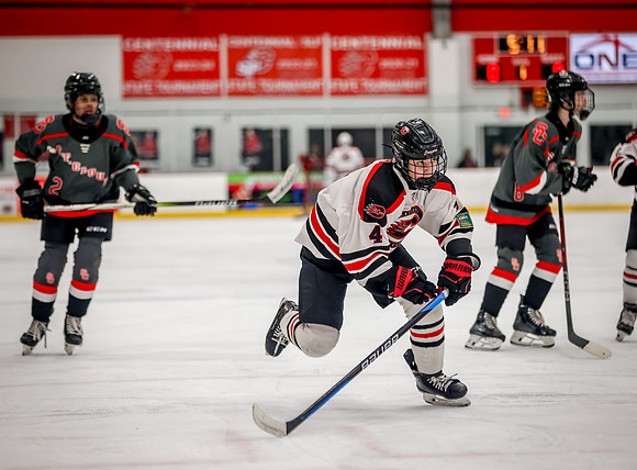 Centennial vs St Cloud Hockey 252