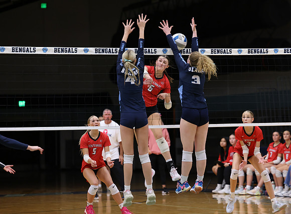Centennial vs Blaine Girls Varsity Volleyball 154