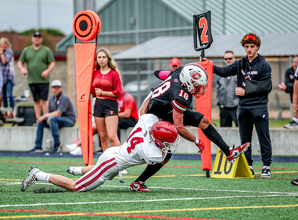 Centennial vs Maple Grove JV Football 102