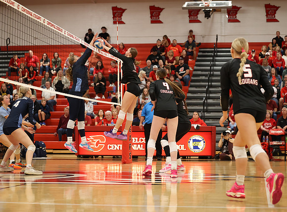 Centennial vs Blaine Girls Varsity Volleyball 236
