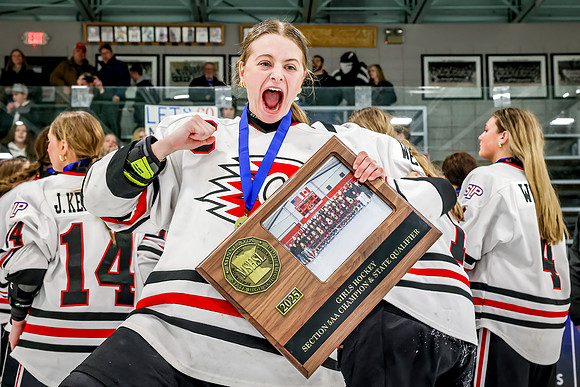 Centennial vs Maple Grove Varsity Hockey 355