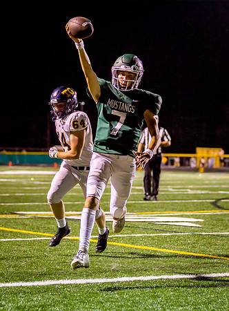 Mounds View vs Totino Grace Varsity Football 299
