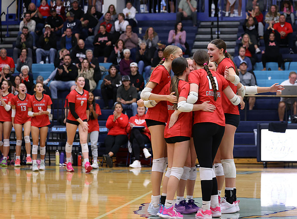 Centennial vs Blaine Girls Varsity Volleyball 92