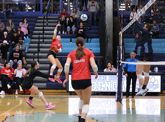 Centennial vs Blaine Girls Varsity Volleyball 225