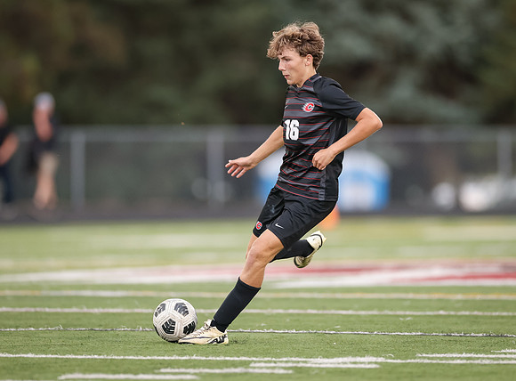 Centennial vs Osseo Varsity Soccer 220