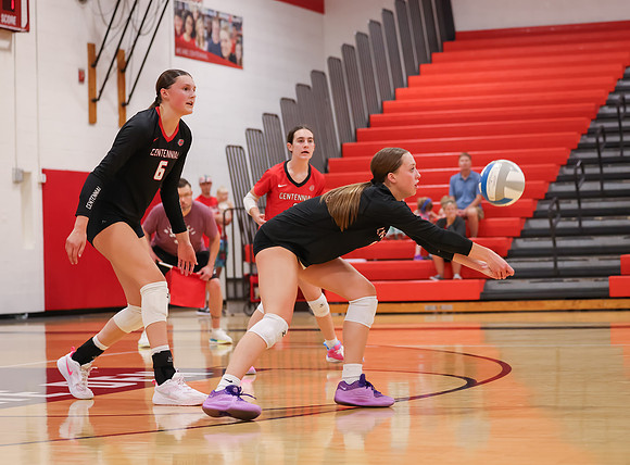 Centennial vs Osseo Girls Varsity Volleyball 121