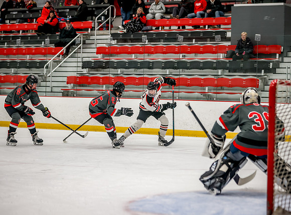 Centennial vs St Cloud Hockey 271