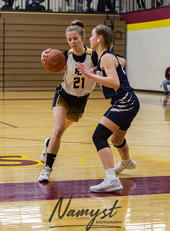 Forest Lake Girls 7 Maroon Basketball 178