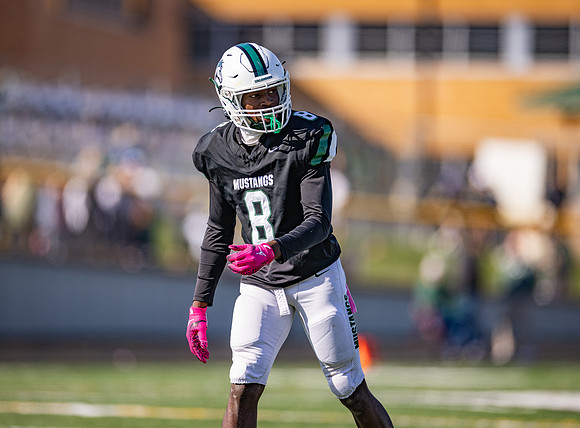 Mounds View vs STMA Varsity Football 133