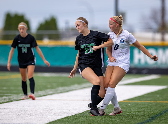 Mounds View vs Blaine Varsity Soccer 238