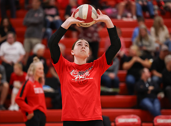 Centennial vs Hopkins Girls Varsity Volleyball 18