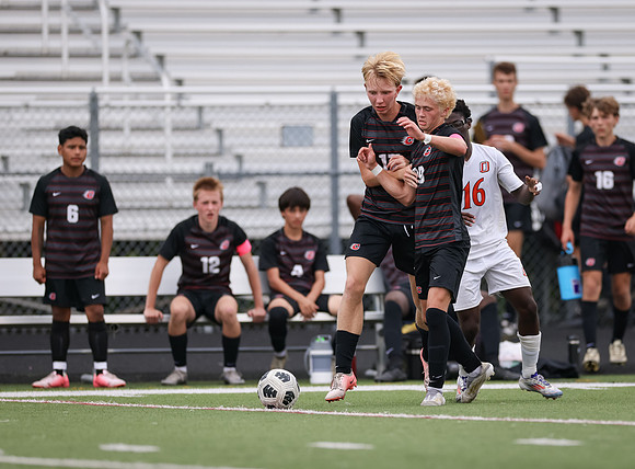 Centennial vs Osseo Varsity Soccer 96