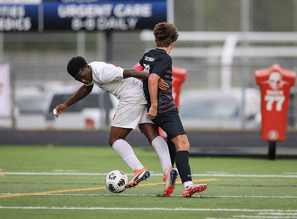 Centennial vs Osseo Varsity Soccer 86