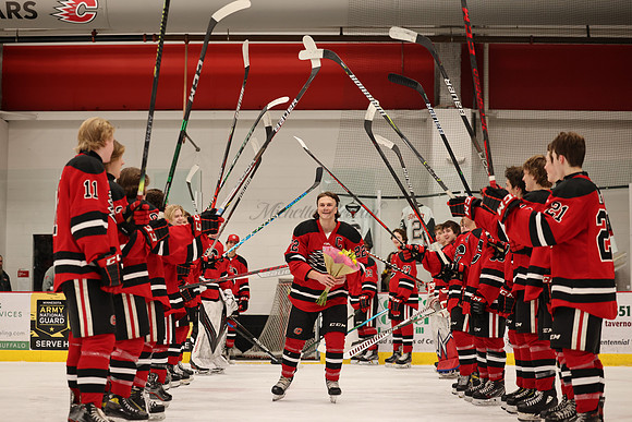 Centennial Players Tunnel 32