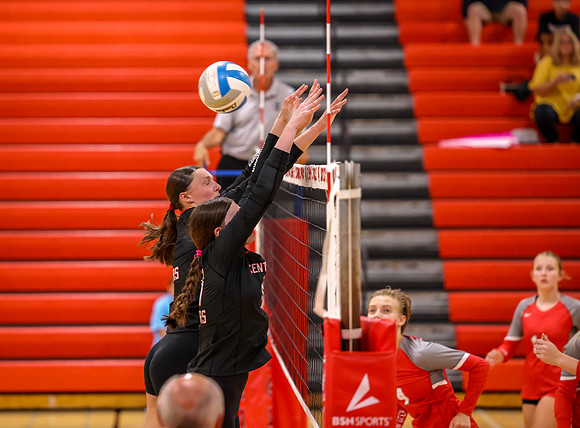 Centennial vs Duluth East Varsity Volleyball 90