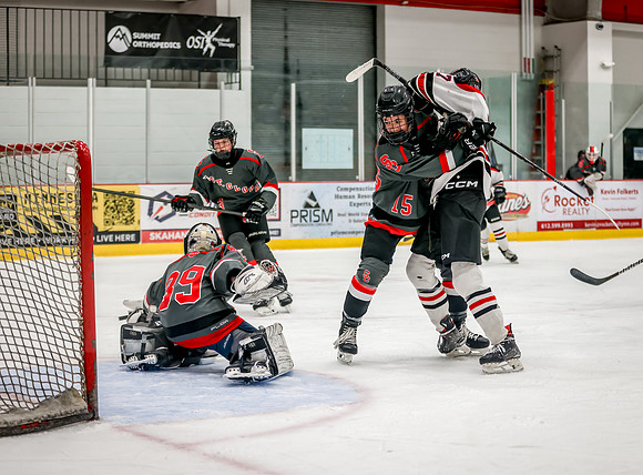 Centennial vs St Cloud Hockey 209