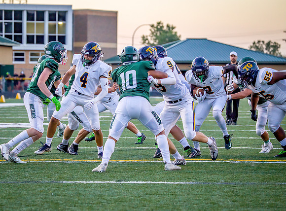 Mounds View vs Totino Grace Varsity Football 227