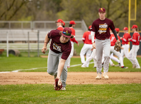 Forest Lake vs Duluth East Varsity Baseball 74