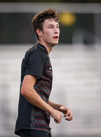 Centennial vs Osseo Varsity Soccer 196