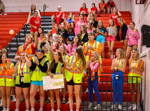Centennial vs Duluth East Varsity Volleyball 5