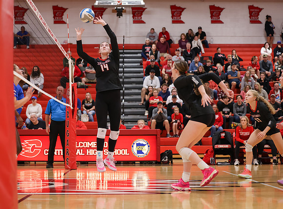 Centennial vs Hopkins Girls Varsity Volleyball 94