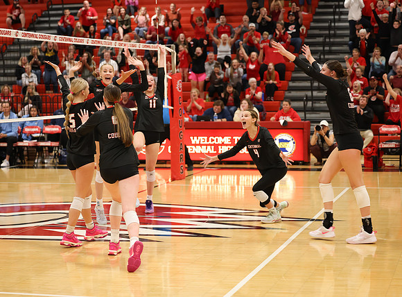 Centennial vs Blaine Girls Varsity Volleyball 327