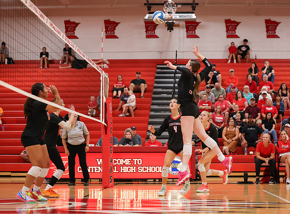 Centennial vs Osseo Girls Varsity Volleyball 192