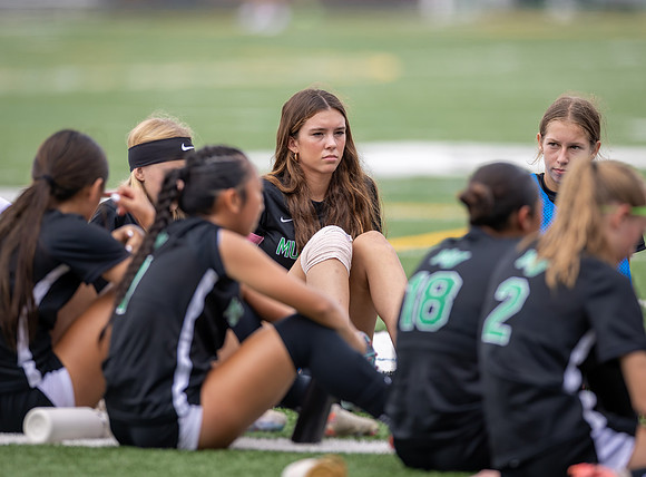 Mounds View vs Blaine Varsity Soccer 171
