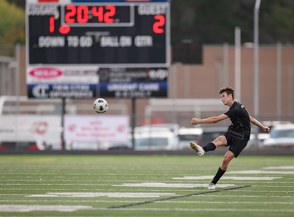 Centennial vs Osseo Varsity Soccer 187