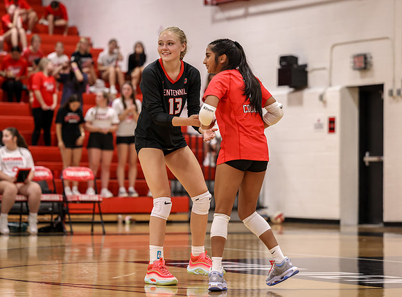 Centennial vs Mounds View Girls Varsity Volleyball 94