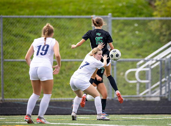 Mounds View vs Blaine Varsity Soccer 252