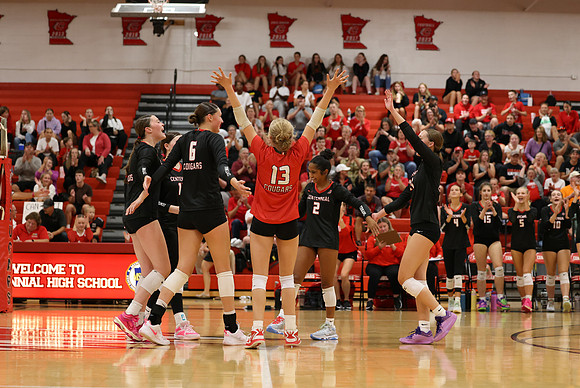 Centennial vs Cambridge-Isanti Girls Varsity Volleyball 192