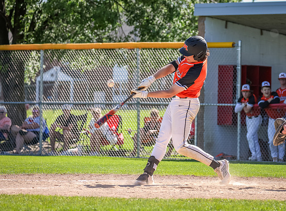 Centennial vs Moorhead Baseball 425