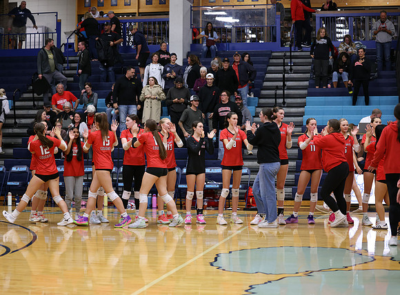 Centennial vs Blaine Girls Varsity Volleyball 259