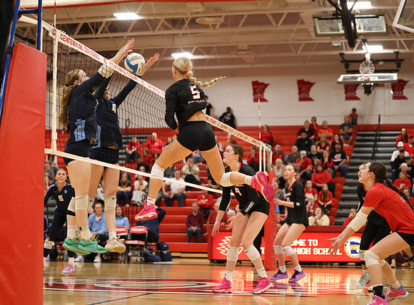 Centennial vs Blaine Girls Varsity Volleyball 288