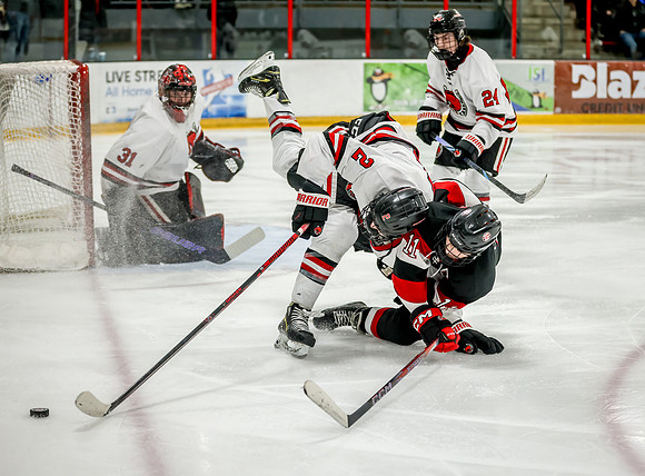 Centennial vs Stillwater Varsity Hockey 8