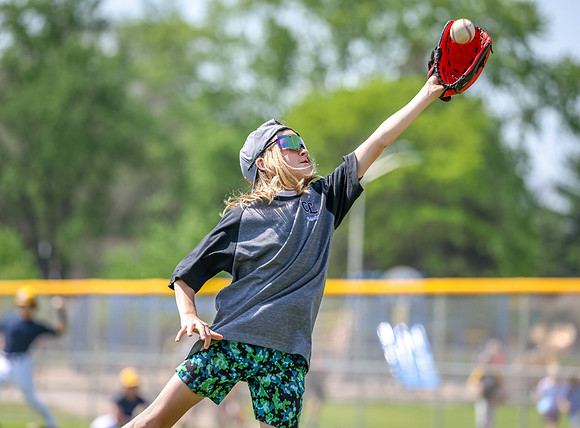 Centennial vs Mahtomedi Baseball 37