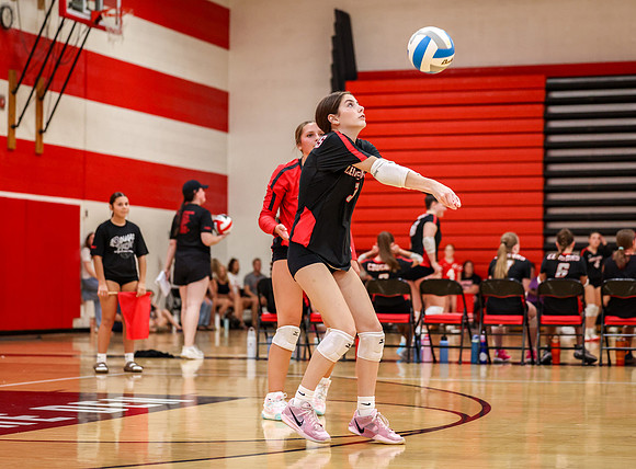 1613 Centennial vs Cambridge-Isanti Girls JV Volleyball