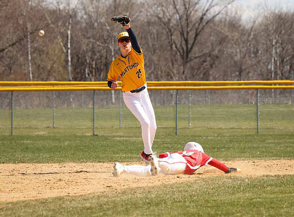Centennial vs Mahtomedi JV Baseball_1304